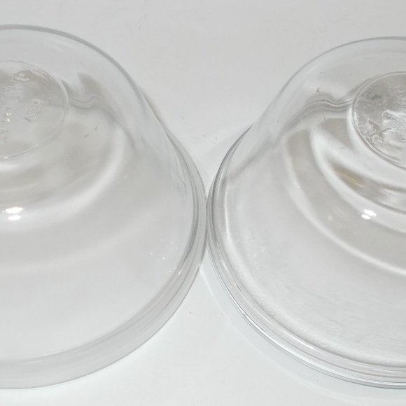 2 Vintage Anchor Hocking Ramekin Custard Bowls Cups (1 w/Plastic Lid) - Picture 3 of 4